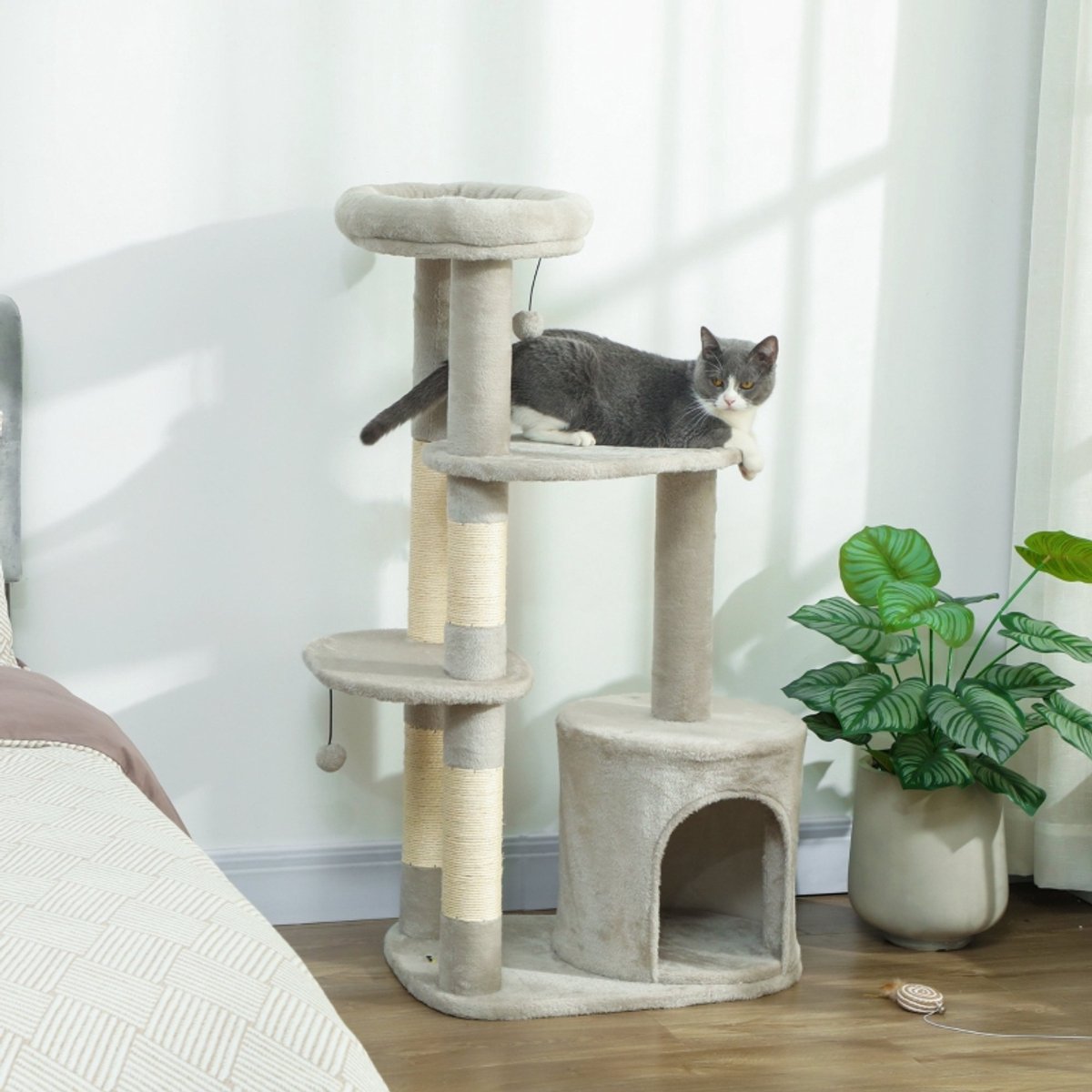 FloraGrace Krabpaal – 114 cm – Meerdere Niveaus Met Kattenhuisje En Sisalstammen – Polyester – Lichtgrijs – Voor 1 Tot 2 Katten Met Speelbal