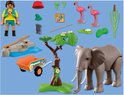 Playmobil speelgoedset met olifant, 2 flamingo's, dierentuinmedewerker, wagen, boom en accessoires.