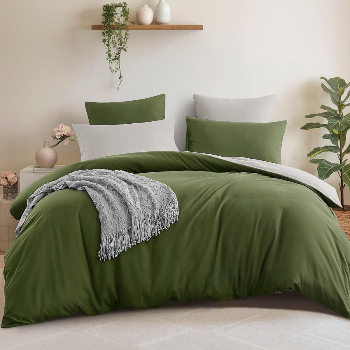 Beddengoedset, 3-delig, 200 x 200 cm, olijfgroen, omkeerbaar beddengoed, met ritssluiting, tweekleurig dekbedovertrek van zachte microvezel met kussenslopen