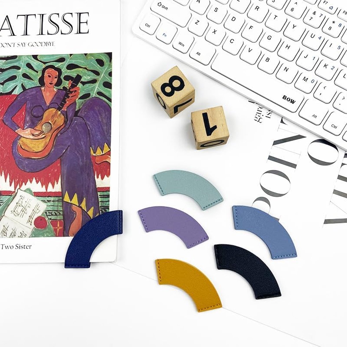 8 stuks lederen hart bladwijzers gepersonaliseerde lederen hoek pagina boek markeringen schattige bladwijzers handgemaakte bladwijzers voor boekenliefhebbers boekenaccessoires hart lichtblauw