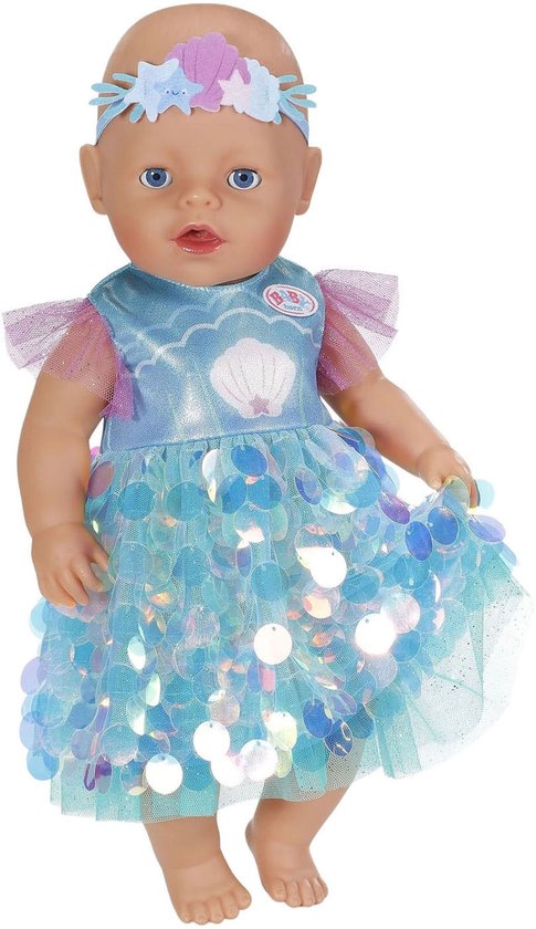 Baby Born pop in blauwe, pailletten bezaaide zeemeerminjurk met schelpdetail en sterrenhoofdband.