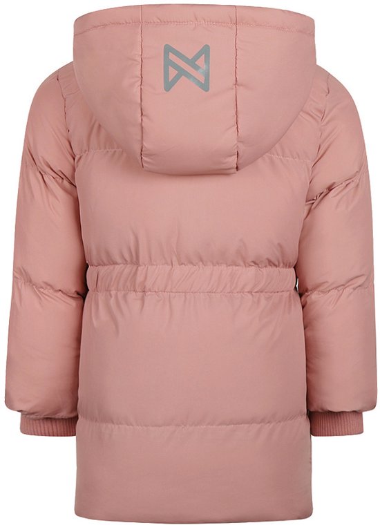 Roze parka jas van Koko Noko met capuchon, elastische tailleband en gebreide manchetten. Zilverkleurig logo op de capuchon.