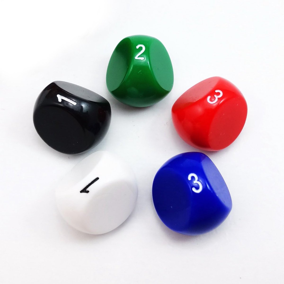Polyhedral Dice 3-zijdige Gaming Dice, D3 dobbelstenen, D3 dobbelstenen, 3 zijden dobbelstenen, 3-zijdige kubus, 5 verschillende ondoorzichtige kleuren