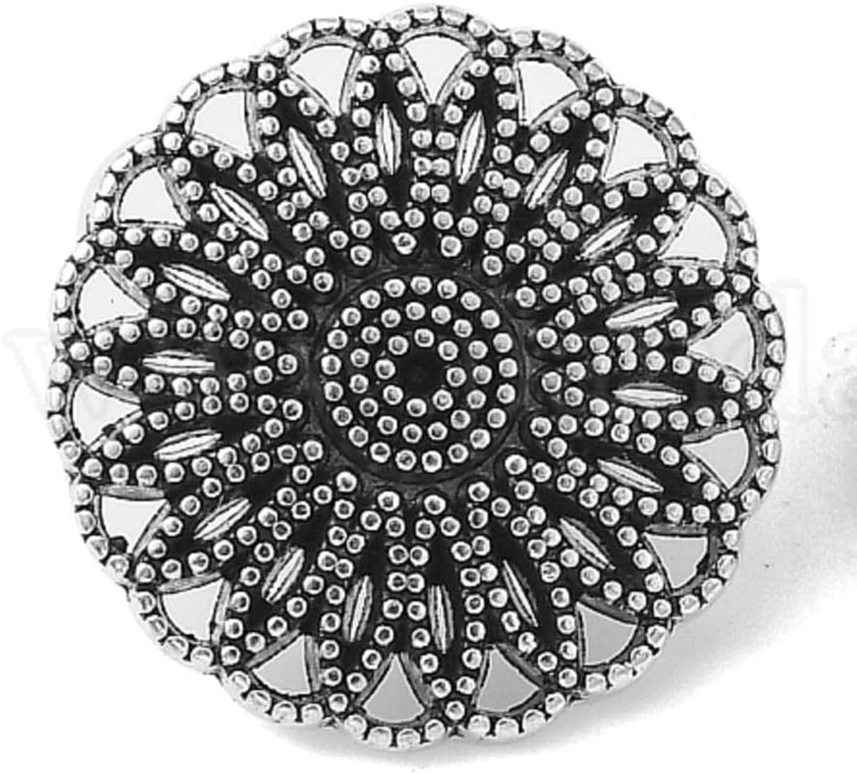 10 prachtige oogknoppen 17x6mm antiek zilver, rond met Tibetaans patroon Gatgrootte 2,5mm om op te naaien jasknopen