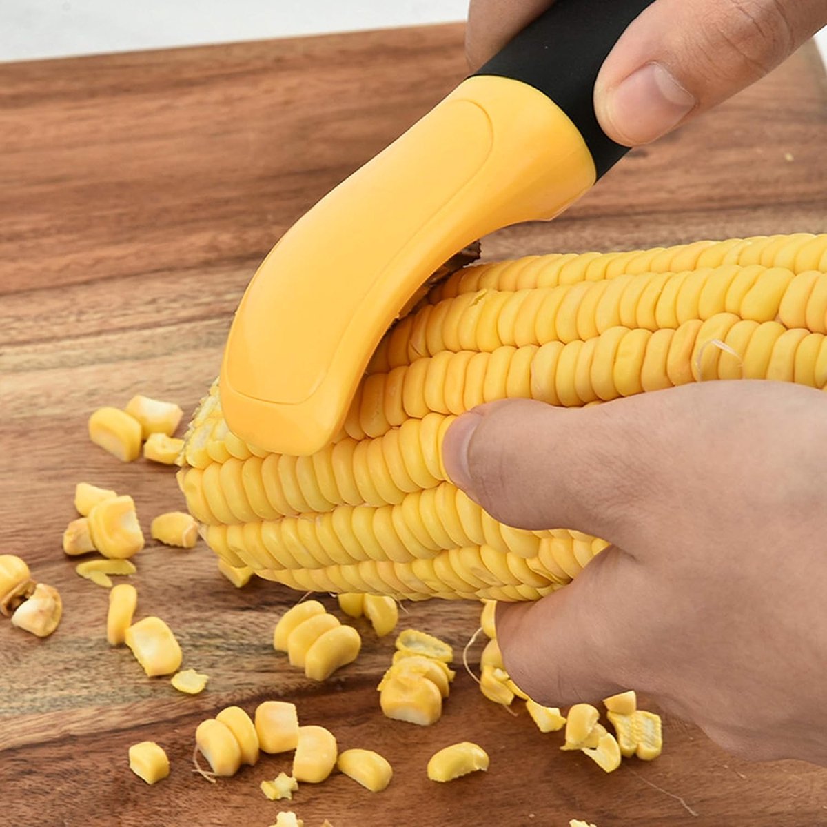 & Kind 1x Handheld maïsschiller - maïskorrelverwijderaar met gekarteld verticaal mes - antislip handgreep - gemakkelijk te wassen en op te bergen - geniet altijd van verse maïsrecepten