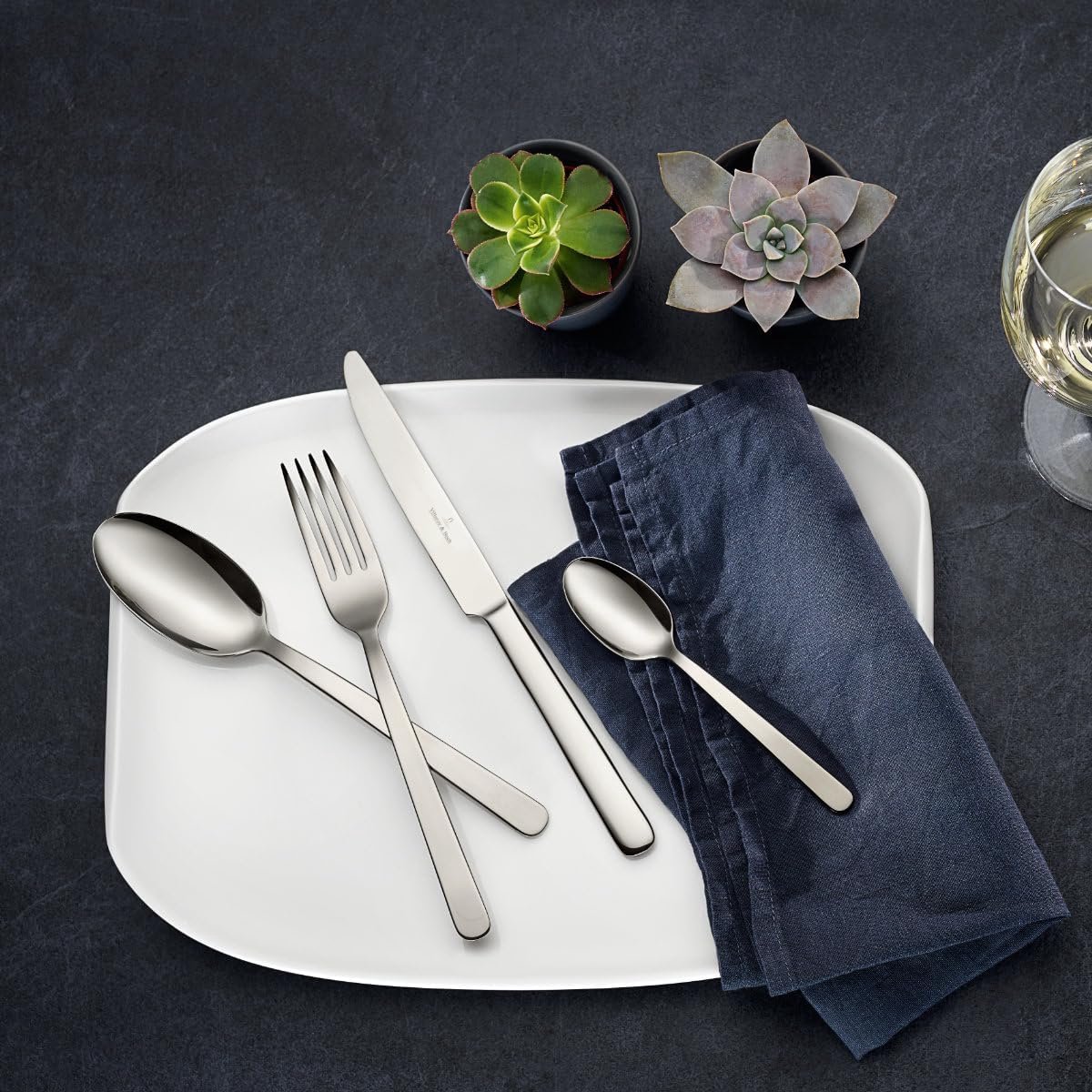Bestekcassette - Tafelbestek Set - Dineren met gasten - Geborstelde afwerking - 24-delig - Zilverkleurig