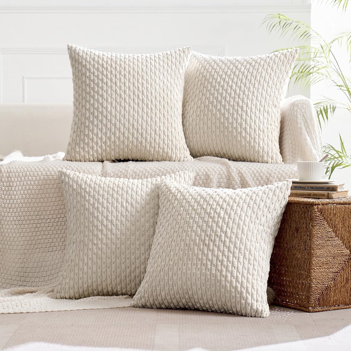 Set van 4 Corduroy Kussenhoezen, Decoratieve Kussens voor Bank en Woonkamer, 40 x 40 cm Beige, Modern en Stijlvol