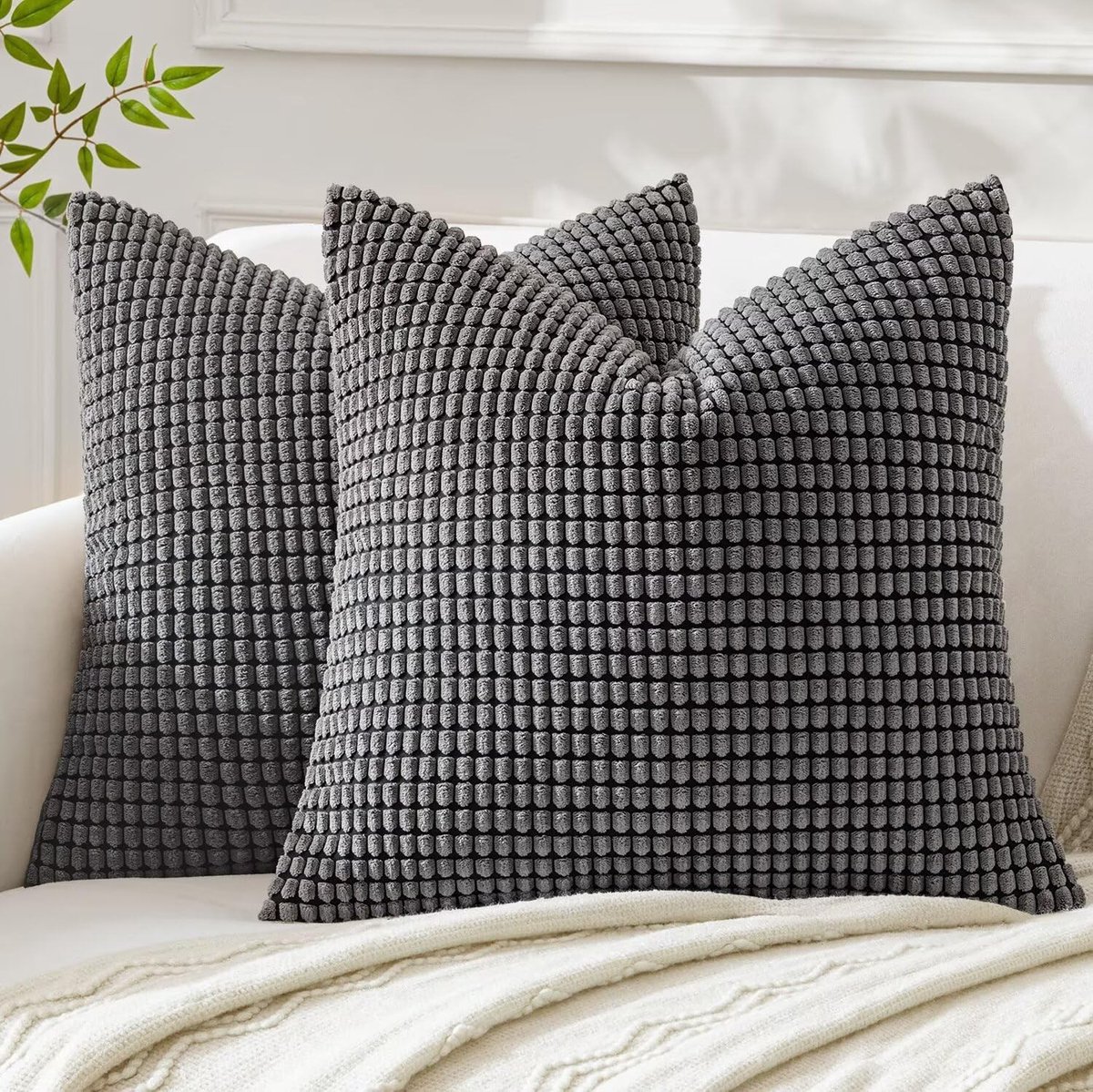 Set van 2 Zachte Corduroy Decoratieve Vierkante Kussenhoezen voor Sofa en Slaapkamer - Grijs 45 x 45 cm, Dikke Kussenslopen, Stijlvolle Interieuraccessoires