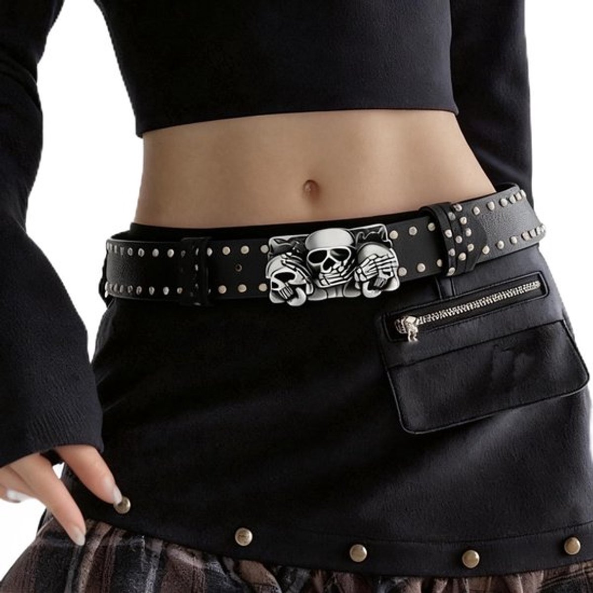 Leren Riem Punkstijl - Kunstleer - Vintage Accessoire - Totale Lengte 107 cm - Breedte 3,5 cm - Perfect voor Cyberpunk Look