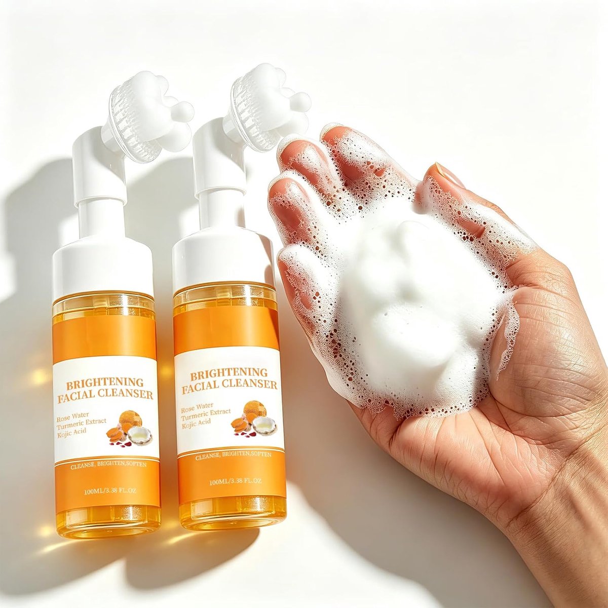 gezichtsreiniger 100 ml, kalmerend reinigingsschuim, kurkuma en kojic zuur schuimende verhelderende gezichtswas, kurkuma reinigingsschuim voor alle huidtypes, 2 stuks
