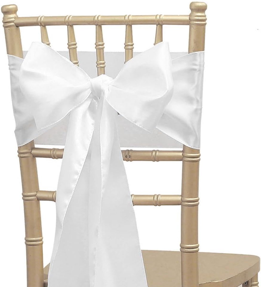 Strikken, witte strikken voor bruiloftsreceptie en feestdecoratie.
