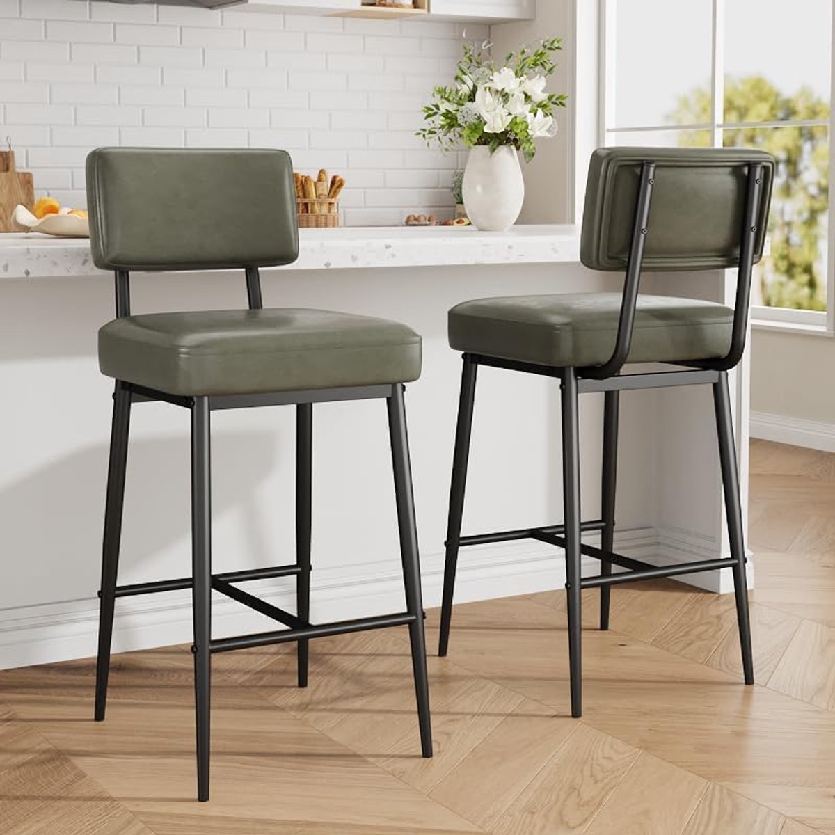 Set van 2 barkrukken - Barkruk van kunstleer op barhoogte met rugleuning - Metalen poten - Moderne gestoffeerde barkrukken - voor kookeiland, bar, keuken - Groen