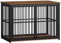 Gesloten houten hondenbench met zwart metalen frame en dubbele deuren.