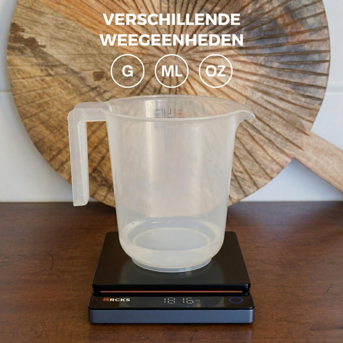 SnelShoppen - Digitale Keukenweegschaal – 0,1g Precisie tot 5kg – USB-C Oplaadbaar – Waterbestendig Gehard Glas – Tarra Functie & LED Display – Zwart/