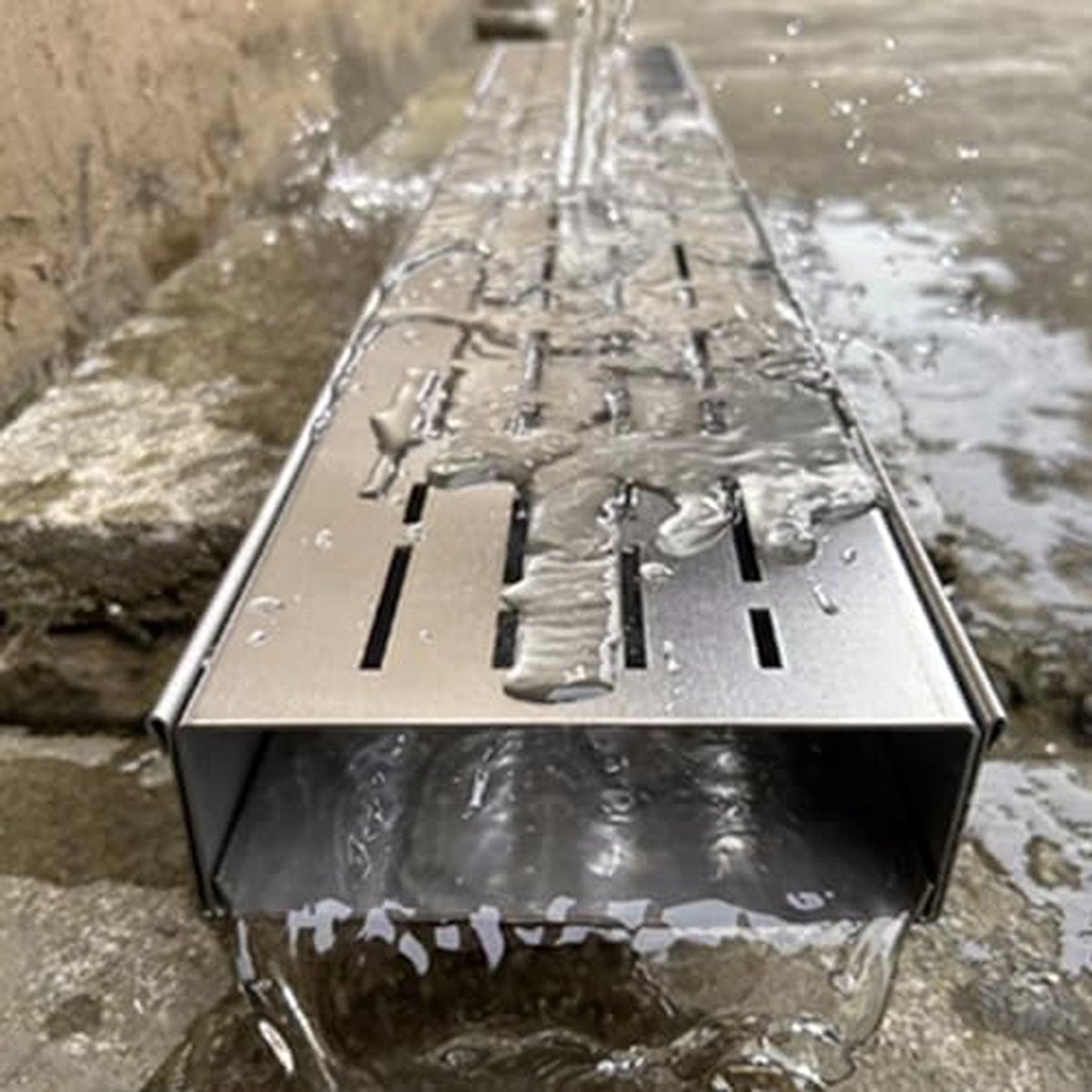 Kanaalafvoer Sleufgoot - Vloergoot Terrasgoot - Wateroverlast Voorkomen - Heavy Duty Roestvrij Staal - 7 x 5 cm - Zilver