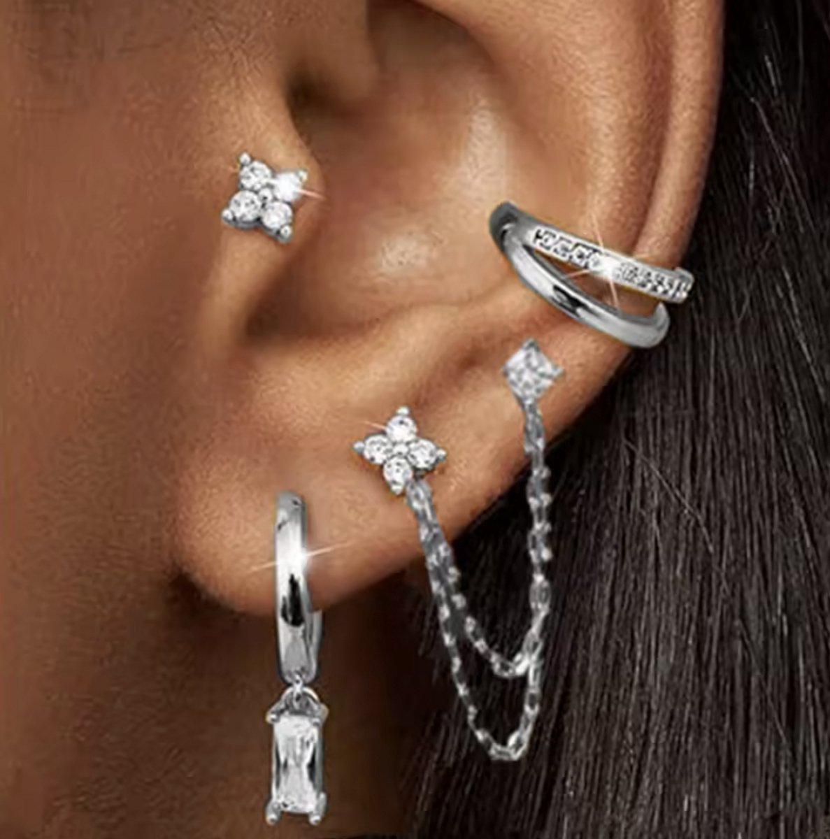 Oorbellen Set - 4 stuks - Kleur: Zilver - Luxe Oorbellen - Incl. Cadeauverpakking - Oorhangers / Oorring / Oorknopjes - Hoge Kwaliteit RVS - Stainless Steel / Roestvrijstaal - Verkleurt Niet - Oorbellen Set - Oorbellen Vrouwen / Dames