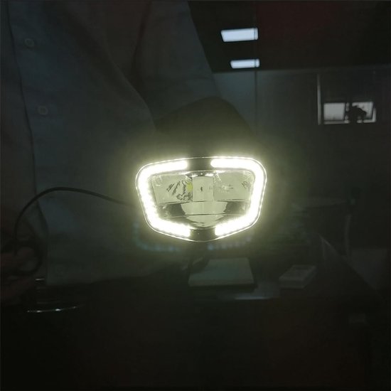 Fietslamp Voor - Krachtige LED - Veilig Fietsen - Hoge Lumen Output - 2000 Lumen - Zwart — afbeelding 3