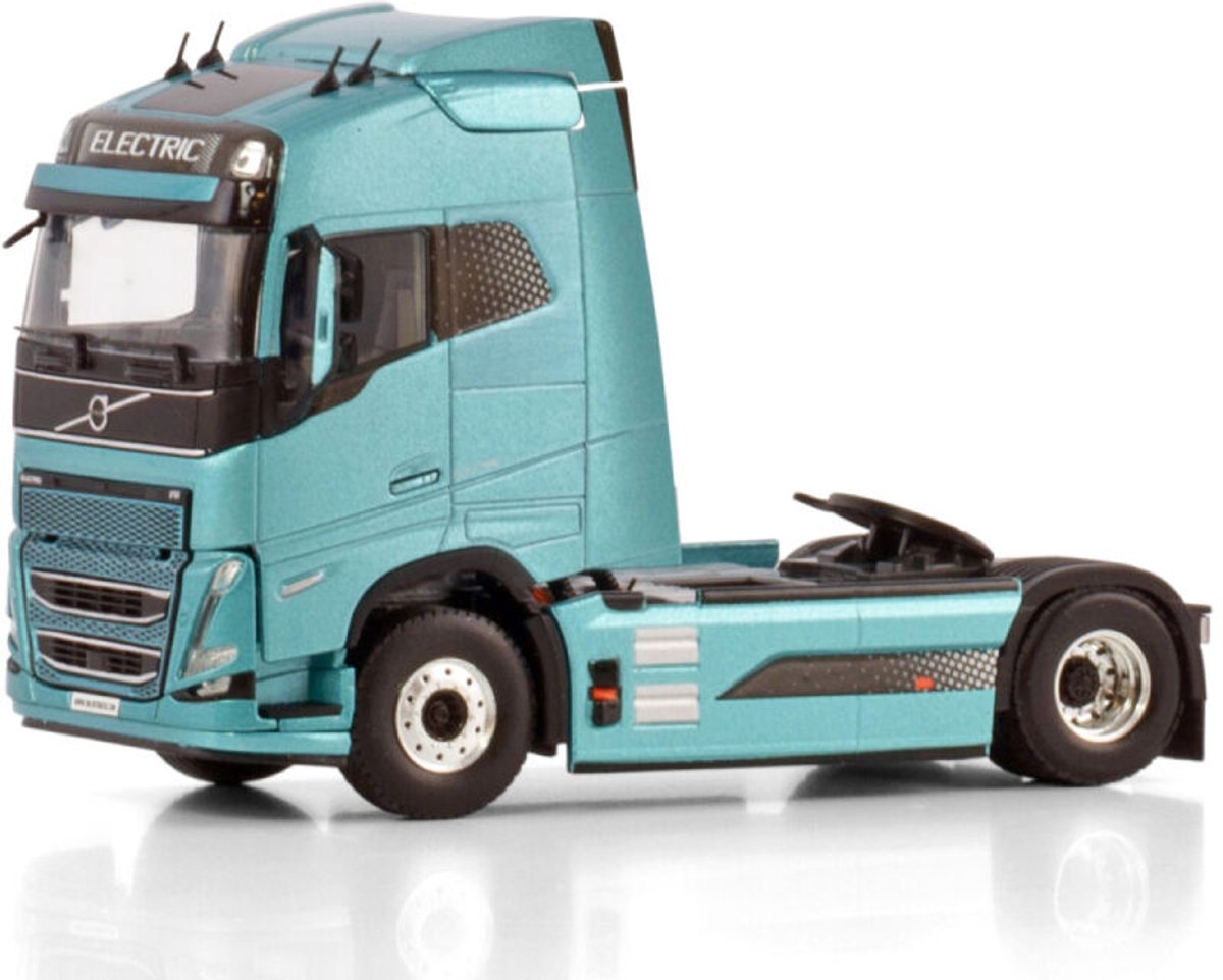 Volvo FH5 Globetrotter Electric 4x2 - 1:50 - WSI Models