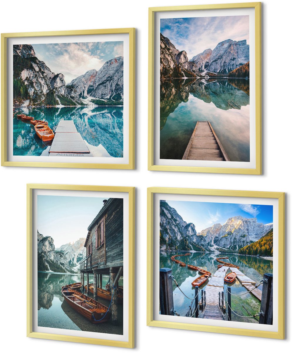 Coloray 4-Delige Schilderij Set - Een rustig meer in de bergen met houten bootjes. - 40 x 40 cm en 40 x 60 cm - Decoratieve Schilderijen - Woonkamer - Interieur - Stijlvolle Muurdecoratie
