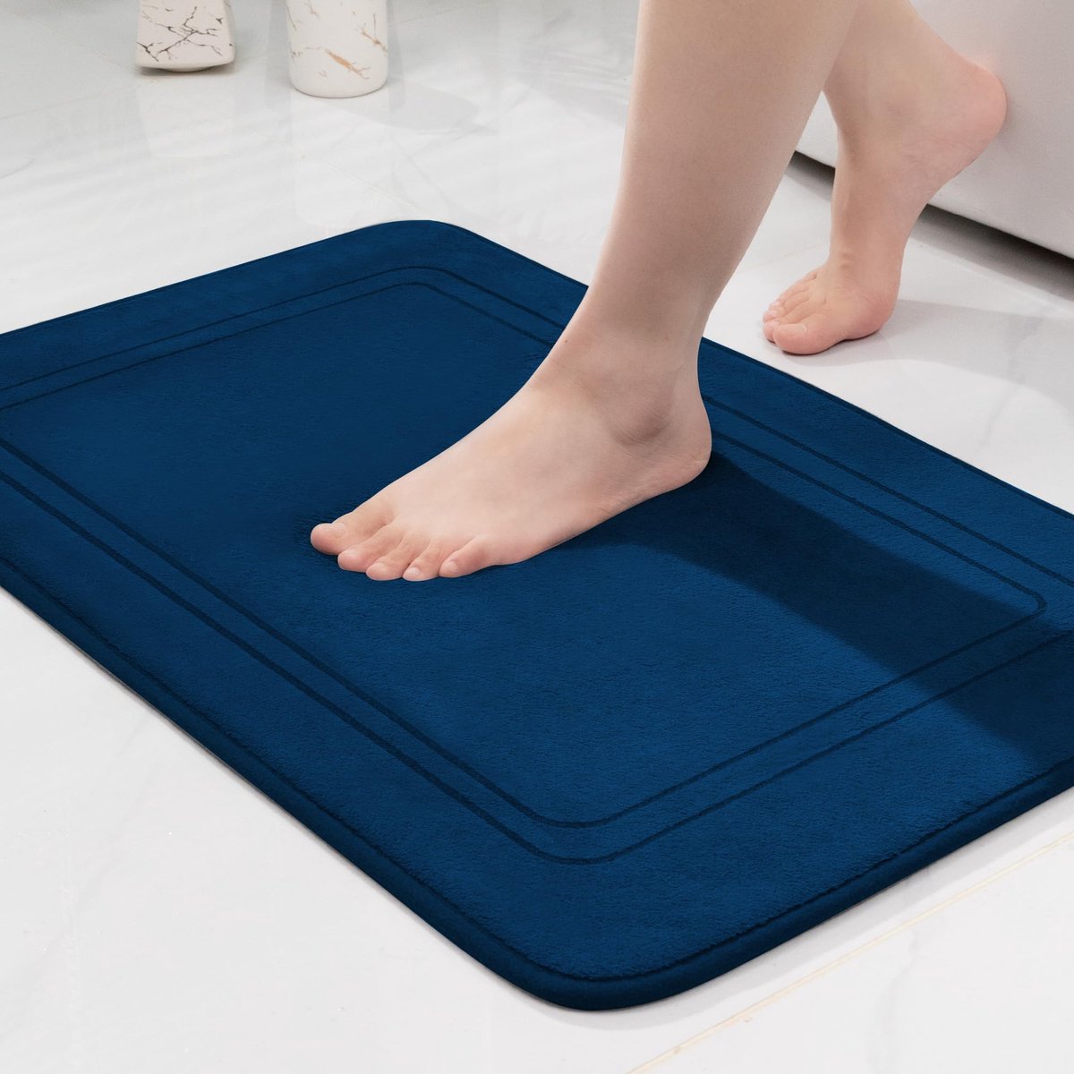 Badmat traagschuim 43 x 61 cm - donkerblauw - absorberend - antislip voor badkamer - ShopVlot