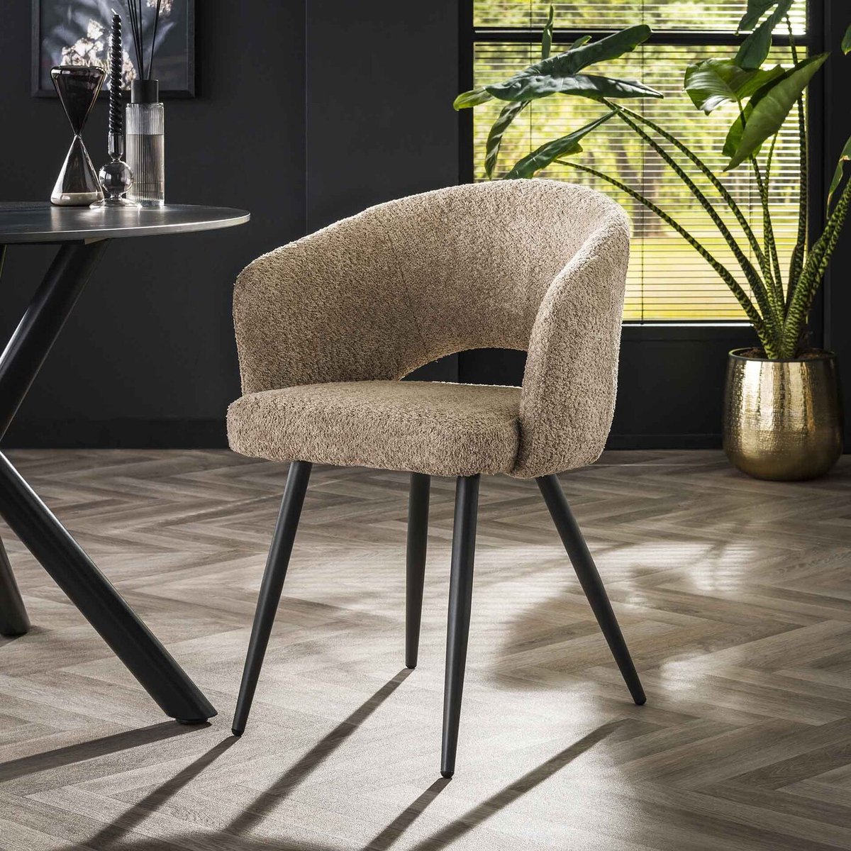 Giga Meubel Eetkamerstoel Salon Tissee - Zand Bouclé - Set van 2