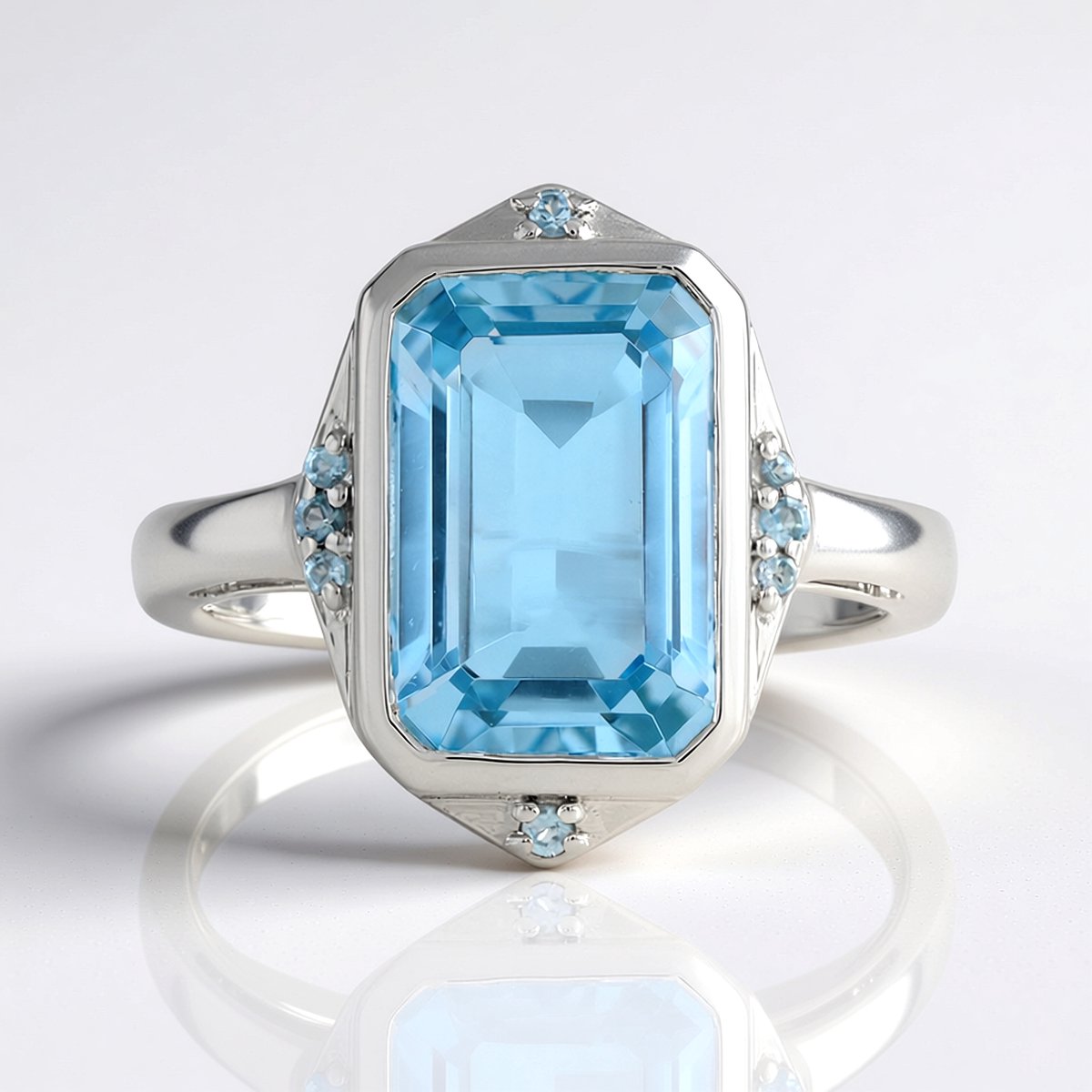 Cavill - Zilveren ring met 4,5 ct hemelblauwe topaas & Zwitserse accentstenen - 925 Sterling Zilver Rhodium - Elegante dames sieraden