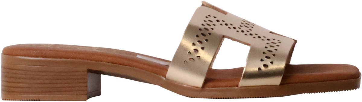 Leren sandalen met hak