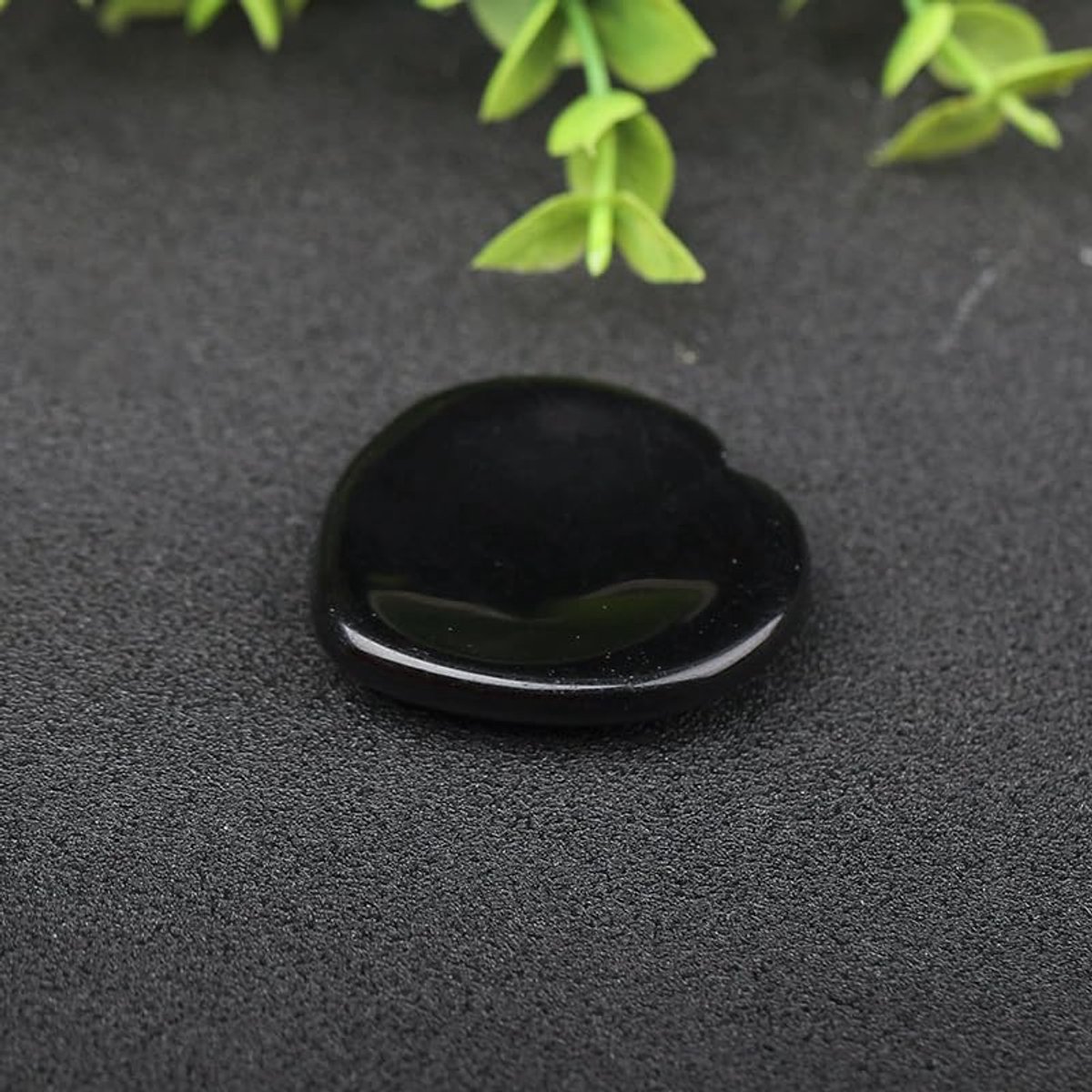 obsidiaan, natuursteen, gepolijst kristal met energie-eigenschappen, gepolijst hart, steen, zorgen, hart, 4 x 4 x 0,7 cm (obsidiaan)