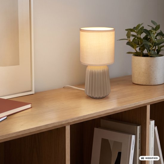 BRILONER Dora - Tafellamp slaapkamer - met stoffen kap & keramiek voet - bedlamp - tafellampje - Ø13cm x 27cm - beige