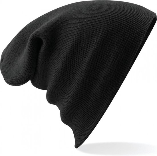 Zwarte gebreide beanie met een losse pasvorm en lange punt.