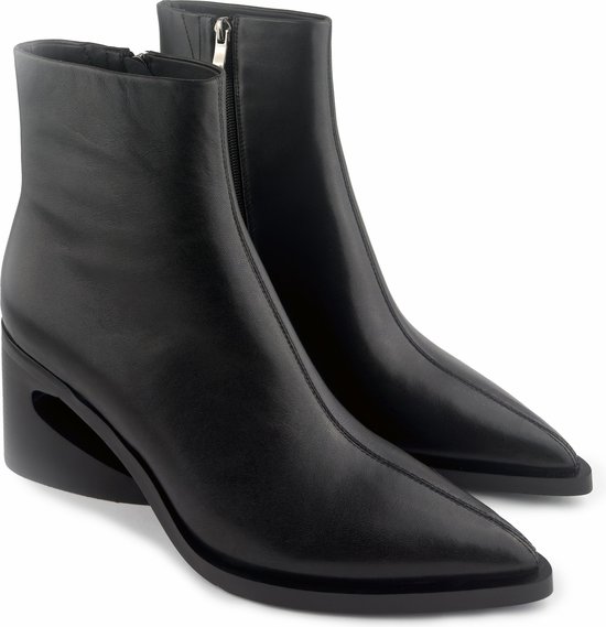 Bottines MNTG En Daim Noir Pointure 40 - Talon 2-7 Cm, Comme Neuve, Portée Une Fois