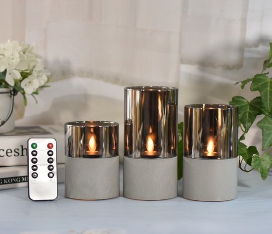 Led kaarsen in Smokey glas - Set van 3 - Met Marble Beton look Grijze voet - Inclusief afstandbediening