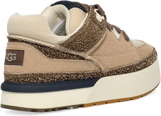 Baskets Ugg pour femmes marron 1152719/SAN Goldencush