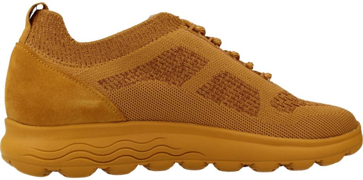 GEOX D SPHERICA Geel 39 EU