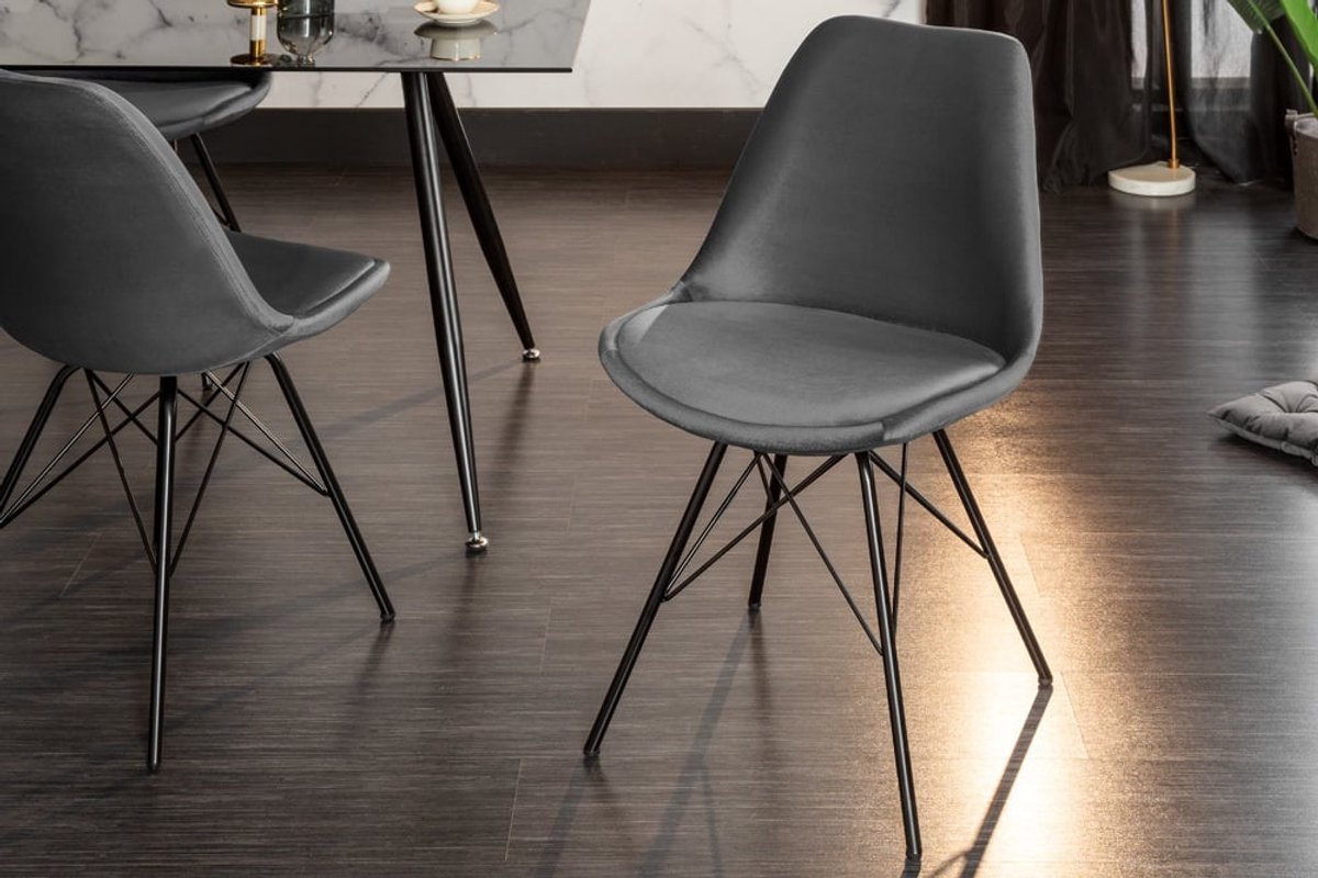 Design stoel SCANDINAVIA MEESTERSTUK grijs fluweel zwart metalen poten - 43062