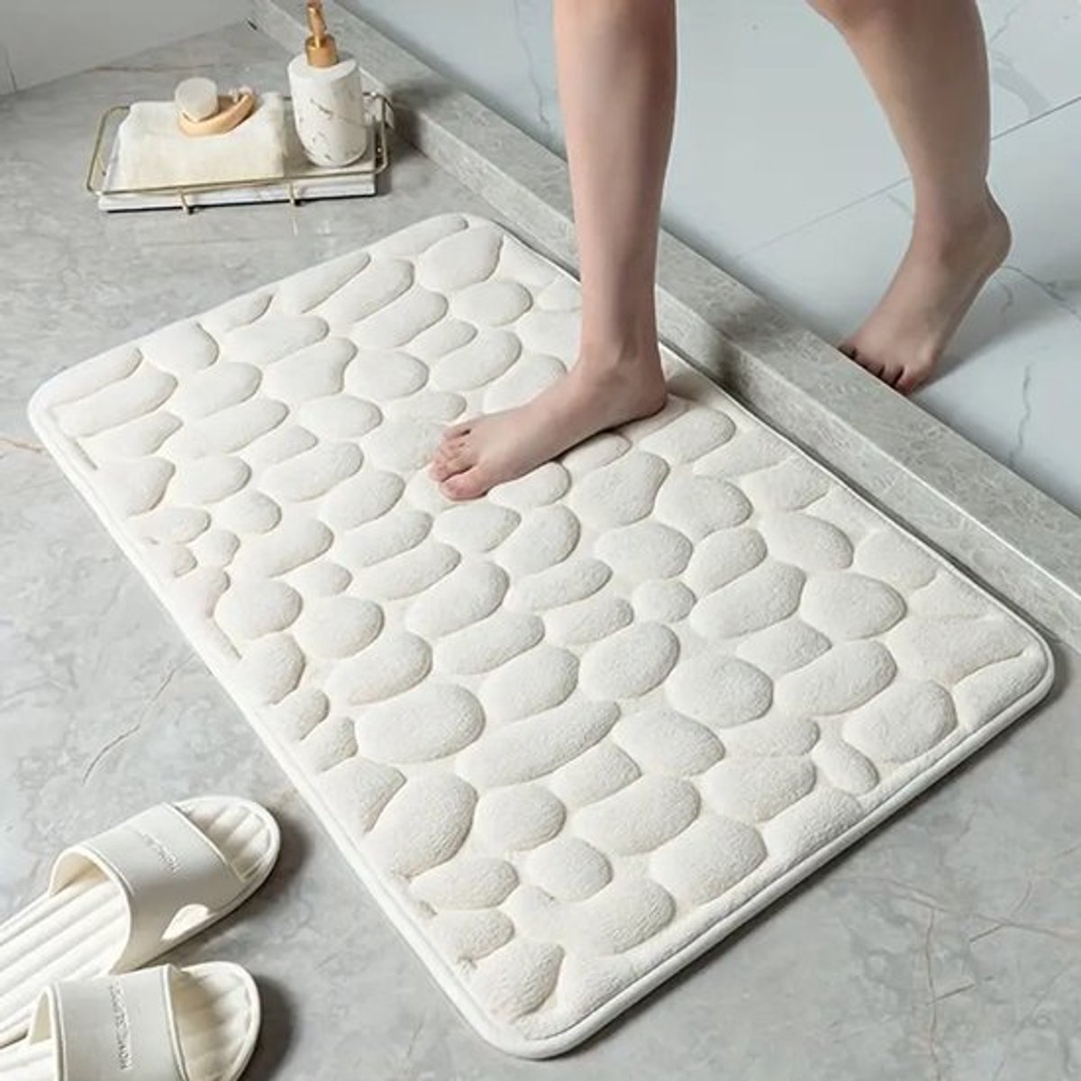 Badmat Antislip 50 x 80cm - 2 stuk badmat set - Water absorberende Badkamermat - Wasbare Douchemat - Sneldrogend zachte comfortabele badmat met uitstekende absorptie - Wit