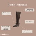 Bruine hoge laars met wijde schacht (XL-XXL), gespen en gespdetails, hak van 7 cm.