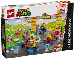 foto van LEGO Mario Kart - Baby Peach en grand prix - 72036