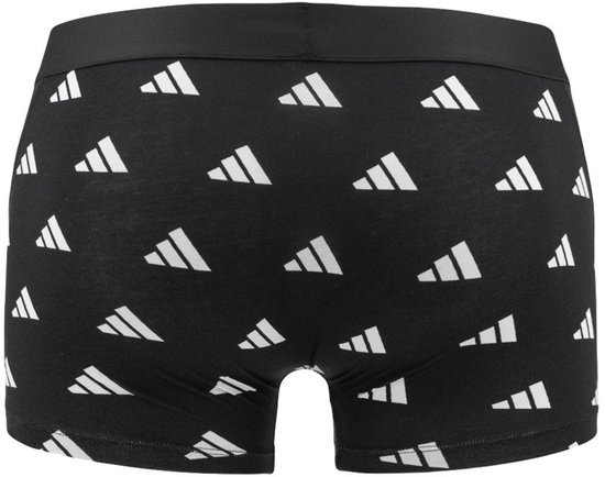 Achterkant van zwarte boxershorts met herhaalde witte Adidas-logo's.