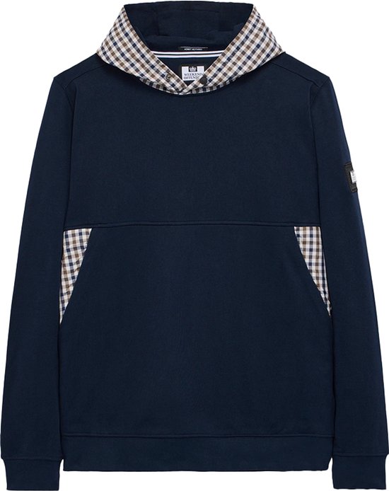 Donkerblauwe hoodie met ruitjes op de capuchon, zijkanten en insteekvakken. Merklogo op de linker mouw.