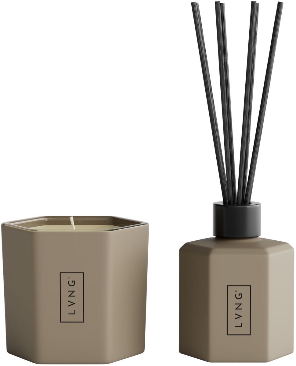 Geschenkset - Geurkaars en Geurstokjes - Cadeauset - Giftset - Huisparfum Casablanca - Giftset | Saffraan & Cederhout, Warm & Zwoel | LVNG
