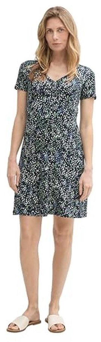 Gekleed voor Dames - Tijdloze Mode en Duurzame Stijl