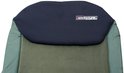 Donkerblauwe en groene hoofdsteun met 'Ultimate Adventure' logo.