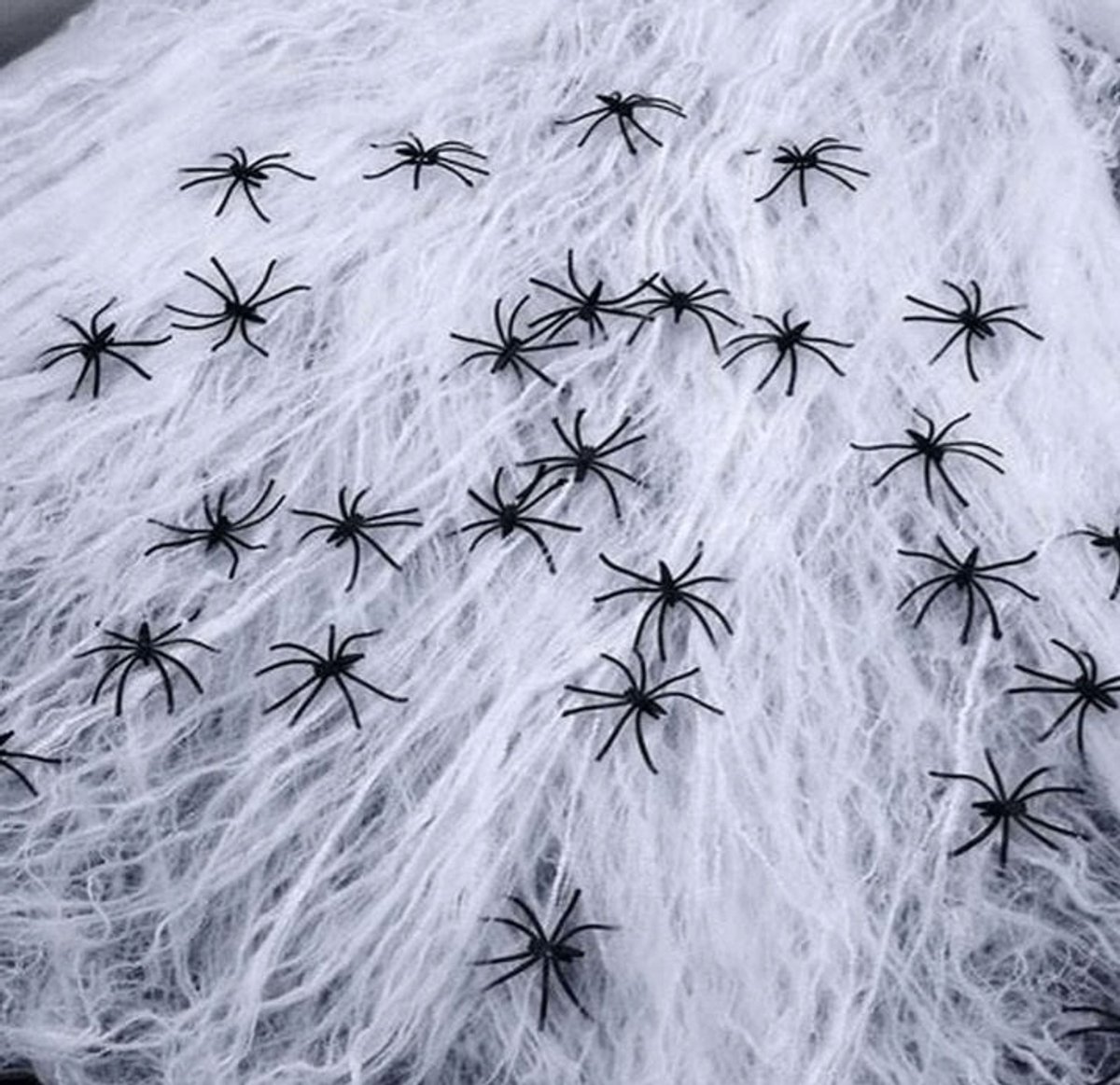 Halloween Spinnenweb met Spinnen - Rekbaar en Realistisch
