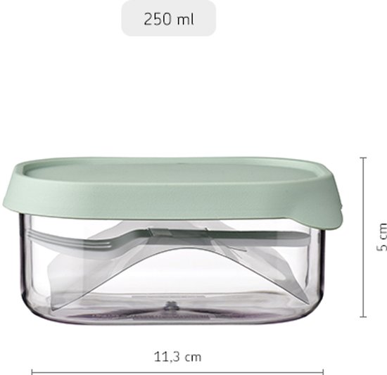 Dimensions détaillées de la boîte à lunch transparente avec couvercle vert pâle et couverts.