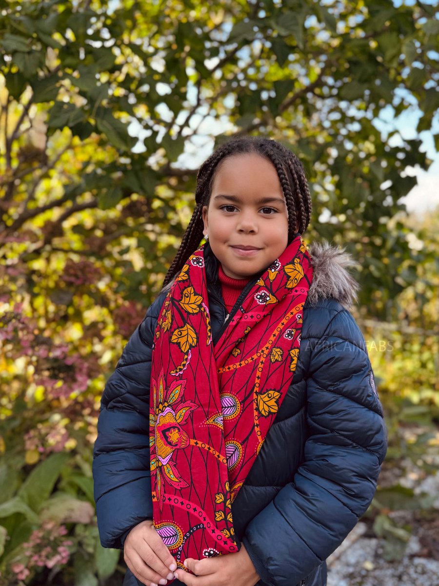 Warme Winter Colsjaal voor Kinderen met Afrikaanse print Unisex - Donkerrood & Geel Botanical Flow - Winter sjaal / Fleece sjaal / Afrika print
