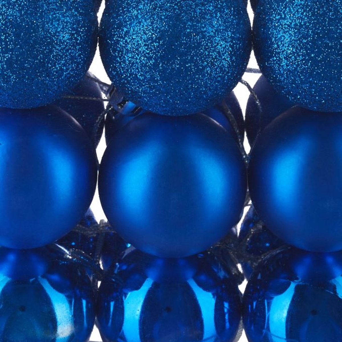 Doodadeals® Kerstballen – Blauw – Kunststof – Mix van Mat, Glanzend en Glinsterend – 3 Maten – Set van 100