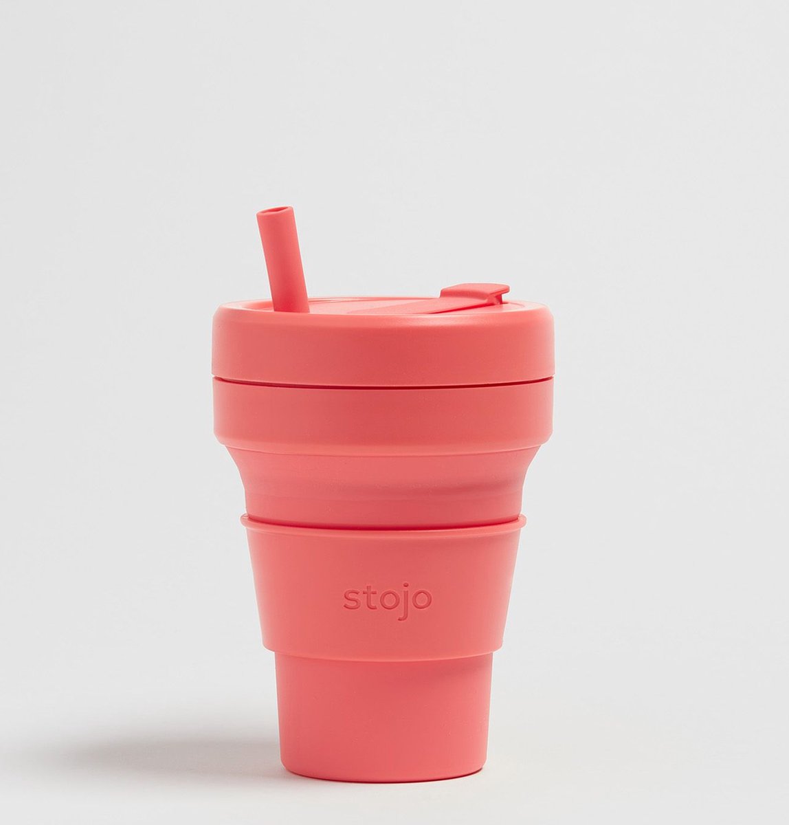 Stojo - Titan Cup - Koffie / Theebeker - 710 ml - Herbruikbaar - Opvouwbaar - Coral