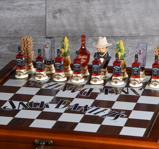 Thumbnail van een extra afbeelding van het spel Jack Daniel's Lynchburg Chess set