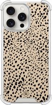 Casimoda® hoesje - Geschikt voor iPhone 15 Pro Max - Stippen bruin abstract - Shockproof case - Extra sterk - TPU/polycarbonaat - Bruin/beige, Transparant